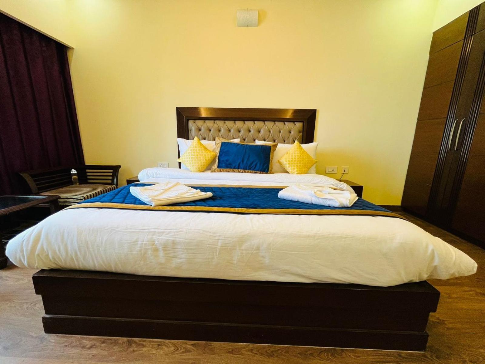 The Ashoka Inn 300Mts Walkable From Mall Road Shimla Bagian luar foto