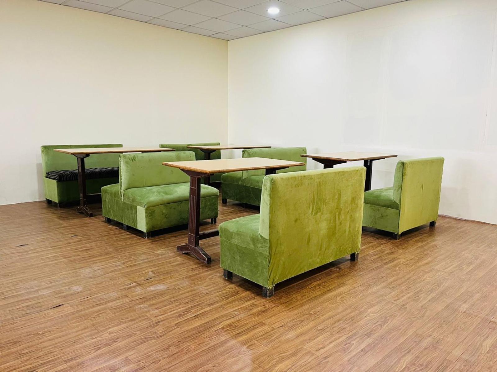 The Ashoka Inn 300Mts Walkable From Mall Road Shimla Bagian luar foto