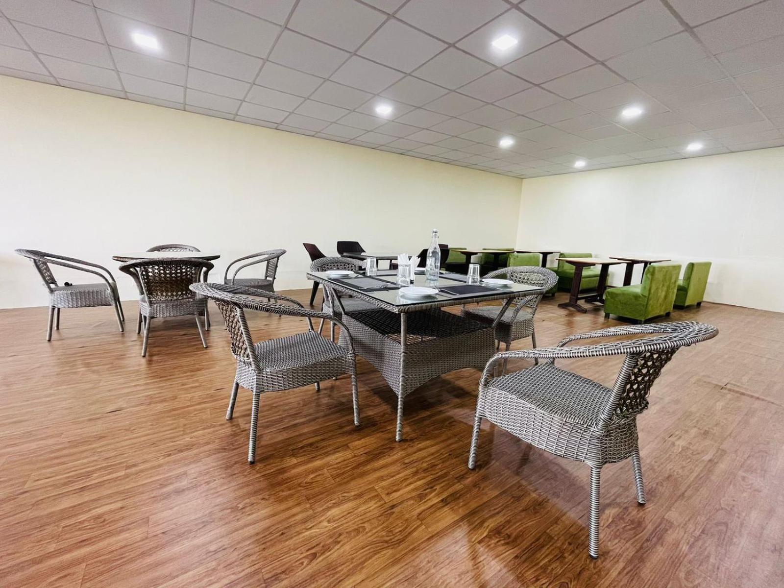 The Ashoka Inn 300Mts Walkable From Mall Road Shimla Bagian luar foto